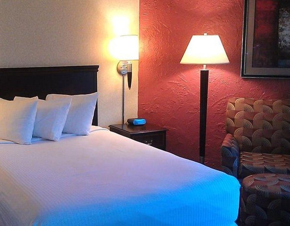 Clock Tower Resort And Conference Center - Rockford Ngoại thất bức ảnh